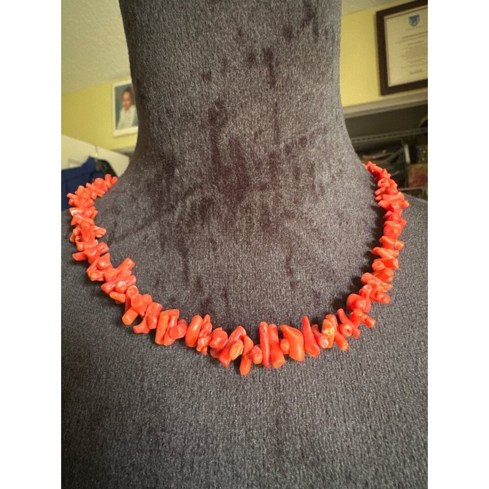 Genuine Red Coral Chip Beaded Necklace With Gold-Tone Clasp 18" Handmade Bold St